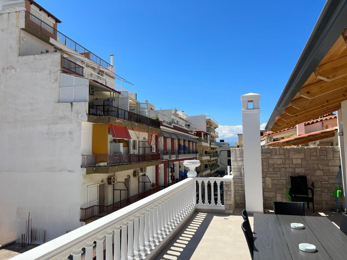 Kontis' Deluxe Furnished Apartment Loutraki  Ngoại thất bức ảnh