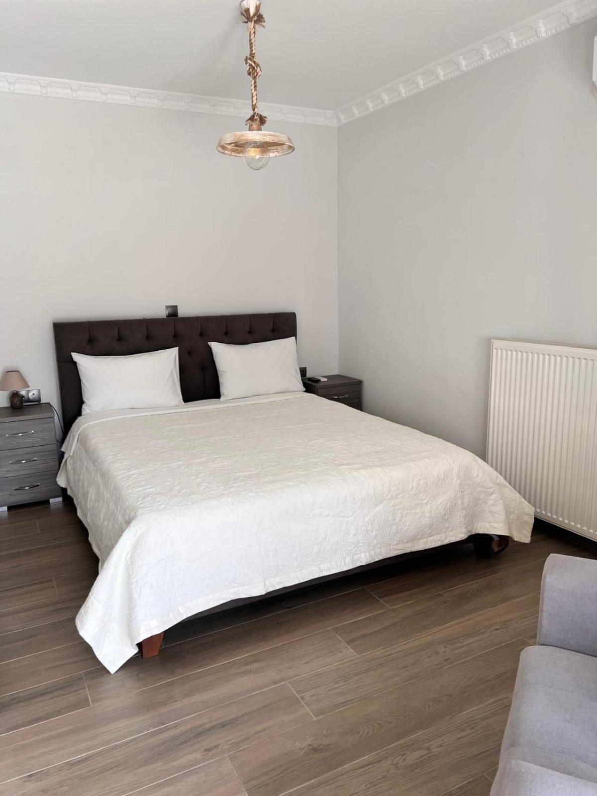 Kontis' Deluxe Furnished Apartment Loutraki  Ngoại thất bức ảnh